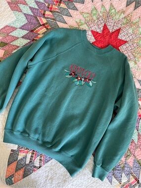 ☾ Vtg teal embroidered Kentucky crewneck sweatshirt